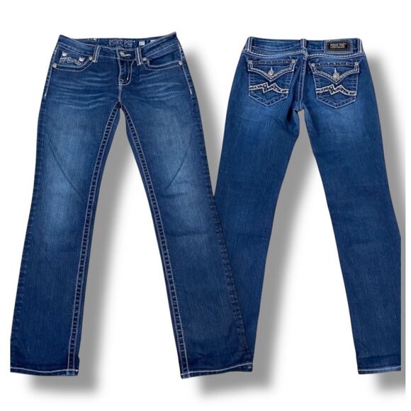 Miss Me JE1049EP3 Dark Wash Easy Capri Jeans Size 27 Inseam 26 1/2” - Picture 1 of 12